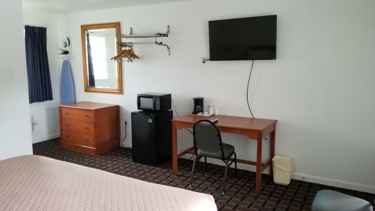 Budget Inn Breezewood Eksteriør bilde